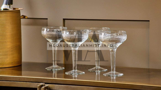 Elegant glassware for parties